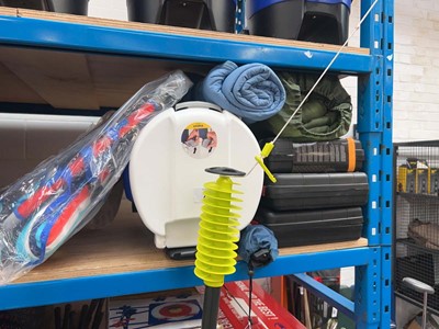 Lot 2287 - Selection of mixed camping related items...