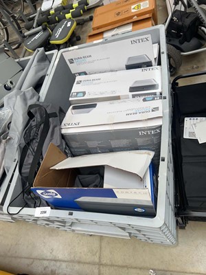 Lot 2294 - Grey pallet box (not included) containing a...