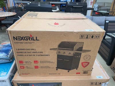 Lot 2346 - Boxed Nexgrill 3 burner stainless steel BBQ