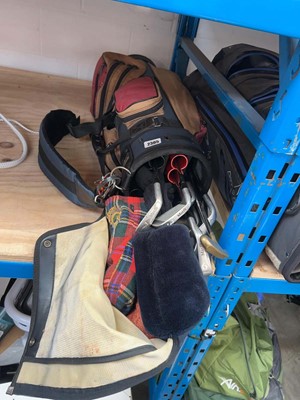Lot 2305 - Maxfli branded golf bag containing a large qty...