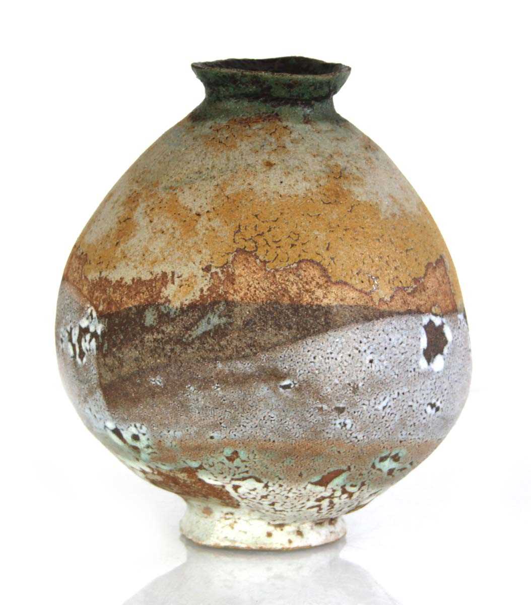 Lot Ewen Henderson (1934-2000), a fine stoneware...