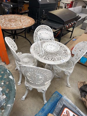 Lot 2365 - White decorative aluminium framed 5 piece...