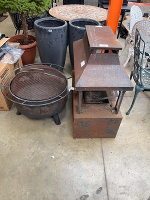 Lot 2371 - 2 various style metal outdoor fire pits