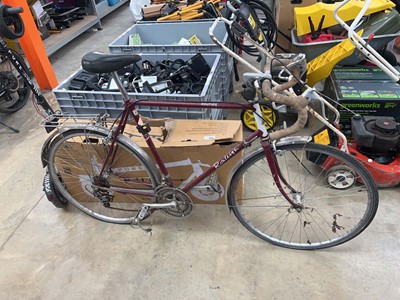 Lot 2247 - Mens Raleigh Routier race bike in maroon