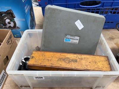 Lot 2539 - Shallow tray of mixed engineering tooling