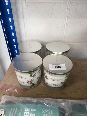 Lot 2470 - 4 Pecksniffs fragrance candles