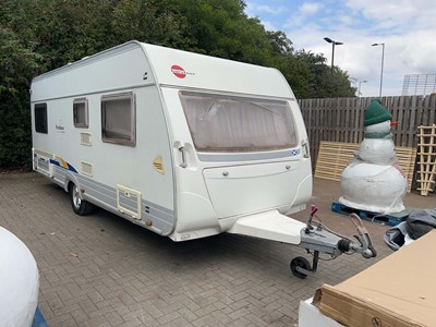 Lot 4330 - Burstner Ventana Classic single axle caravan...