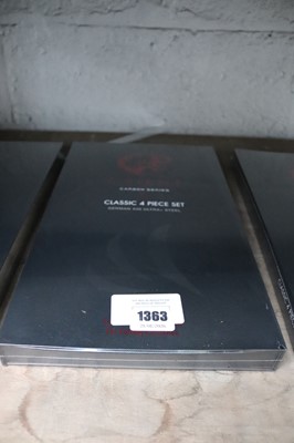 Lot 654 - Classic 4-piece Orient knife set