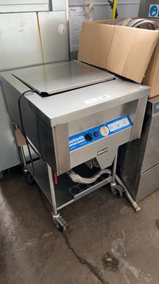 Lot 238 - 56cm Goliath Moreillon type C washing unit