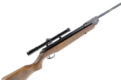 Lot 108 - .177 Webley Hawk break-barrel air rifle,...