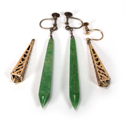 Lot 512 - A pair of 9ct yellow gold ear pendants of...