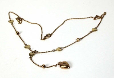 Lot 528 - A 9ct yellow gold chainlink necklace with...