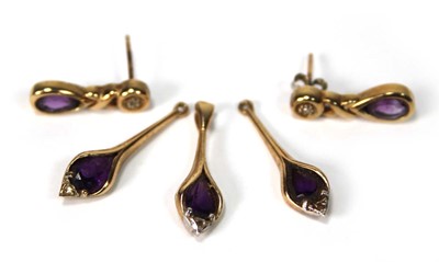 Lot 575 - Two pairs of 9ct yellow gold earrings set...