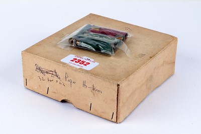 Lot 2352 - 162 x 32 bore primed paper cases comprising...