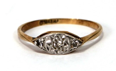 Lot 602 - An 18ct yellow gold and platinum highlighted...