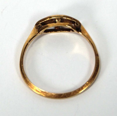 Lot 602 - An 18ct yellow gold and platinum highlighted...