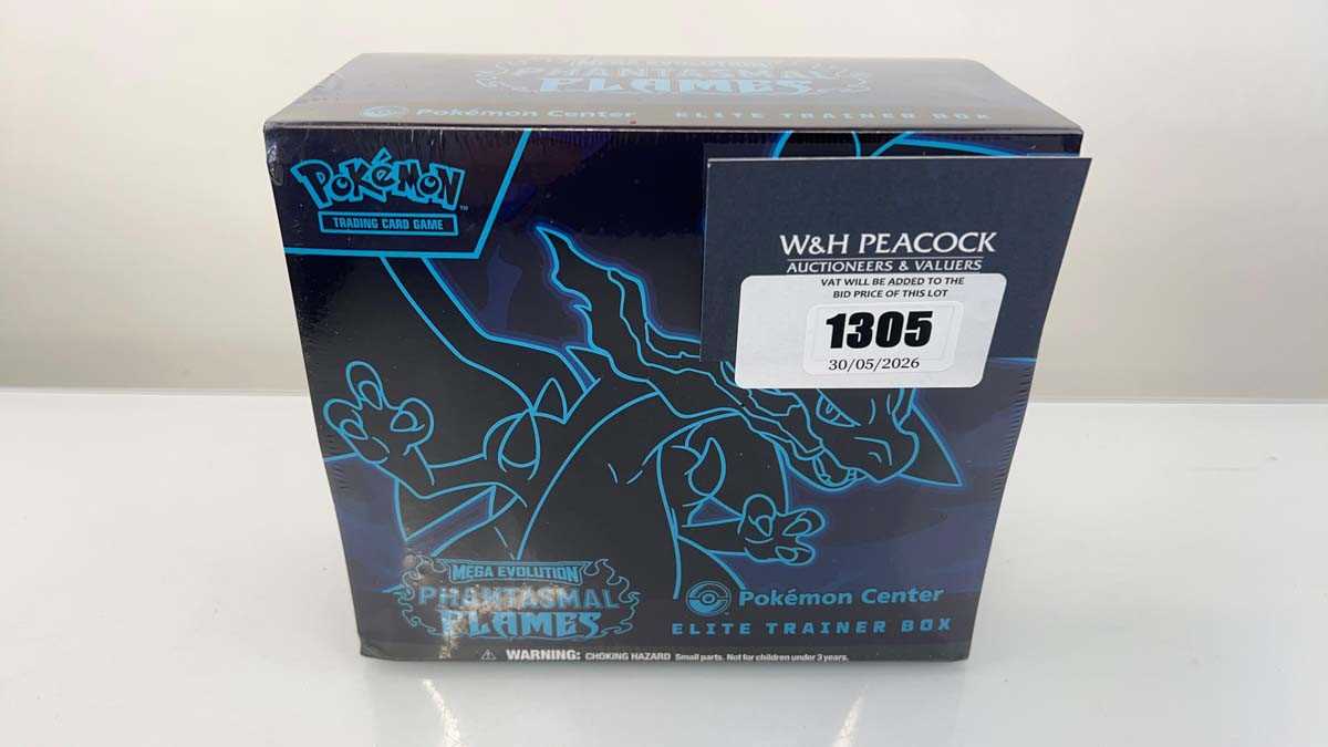 Lot 1305 - Pokémon TCG: Mega Evolution - Phantasmal...