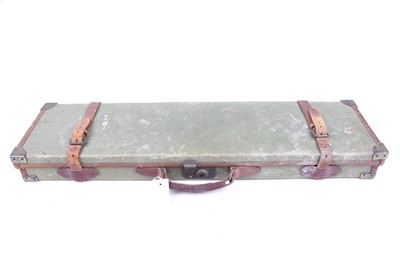 Lot 1461 - Brady type canvas and leather gun case with...
