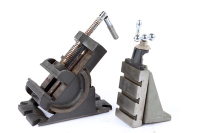 Lot 1658 - Vertical milling slide; tilting drill press vice