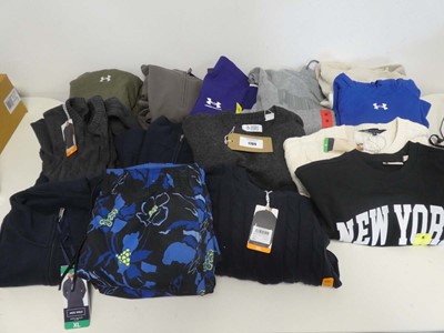 Lot 1709 - Approx. 16 items of branded clothing to...
