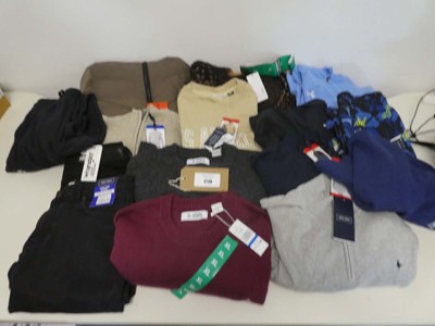 Lot 1710 - Approx. 15 items of branded clothing to...