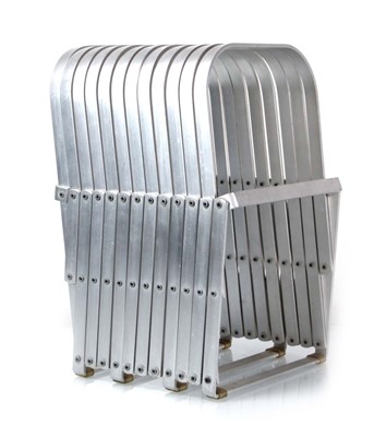 Lot 139 - An aluminium expanding concertina rack, max w....
