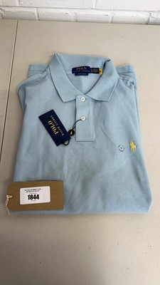 Lot 1844 - Ralph Lauren polo top in blue size XL