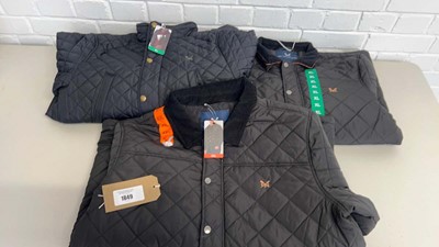 Lot 1849 - x3 Crew Clothing Company quilted jackets (size...