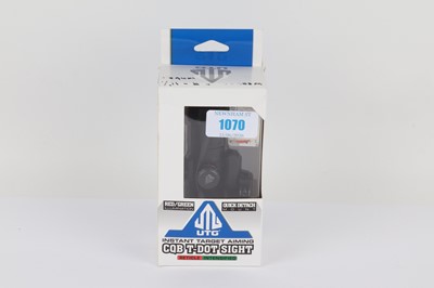 Lot 1070 - Boxed UTG CQB T-Dot sight with accessories
