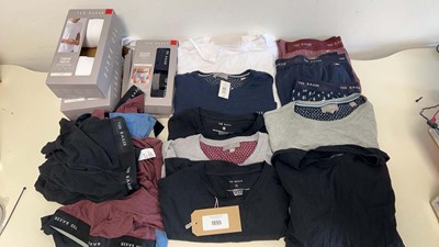 Lot 1895 - Approx. 30-40 items of men's underwear,...