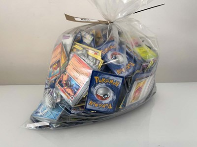 Lot 1753 - Bag containing a quantity of loose Pokémon TCG...