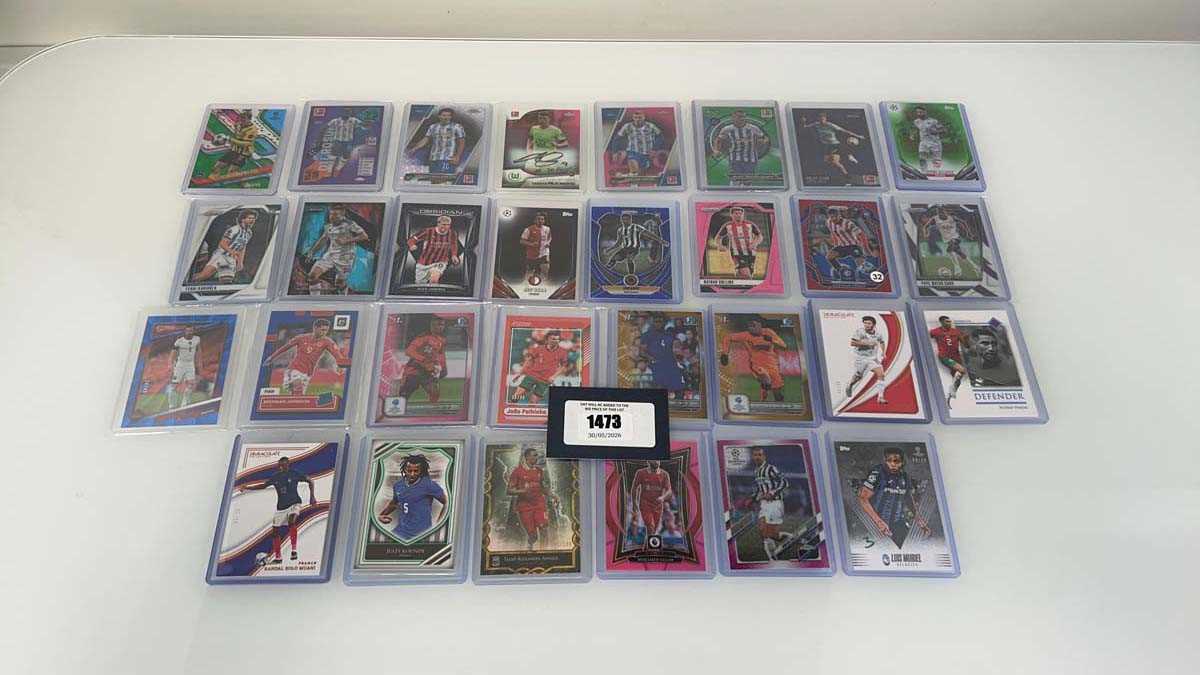 Lot 1473 - 30 Top Loaded serial numbered Football trading...
