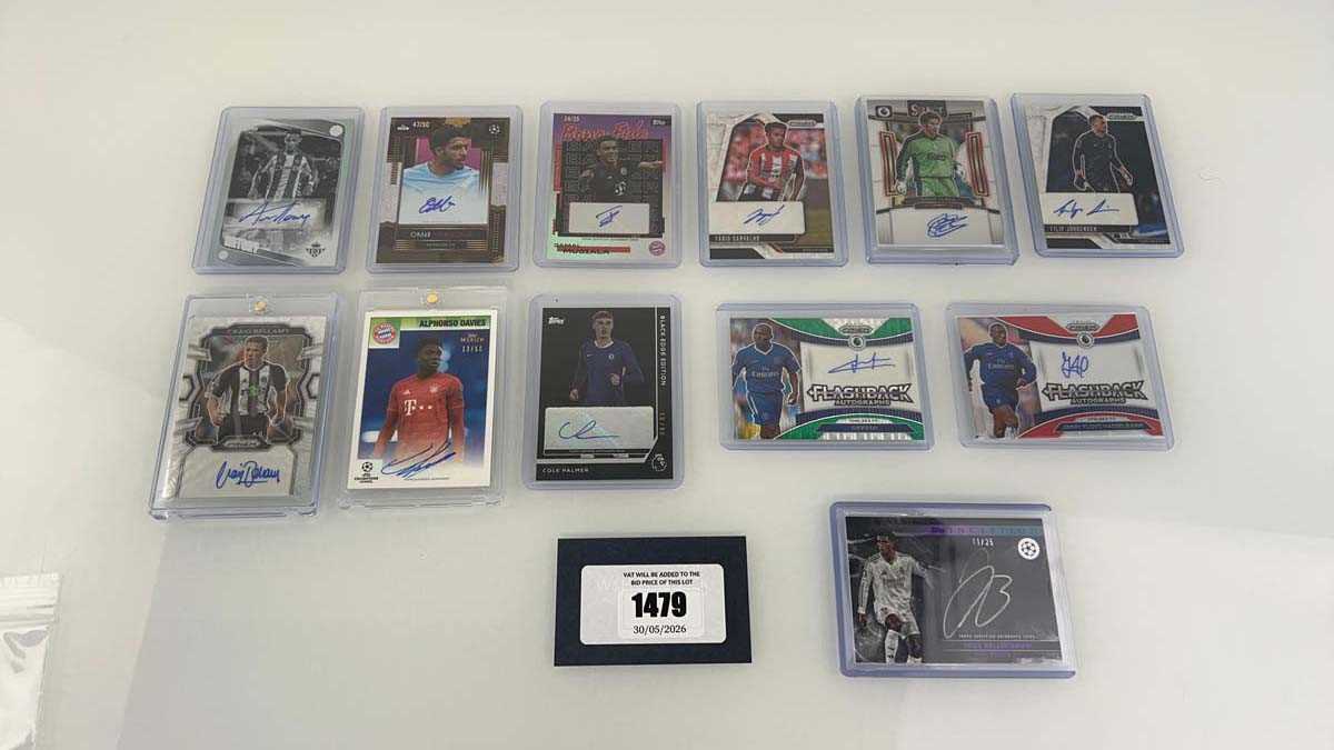 Lot 1479 - 12 Top Loaded/Slabbed Signature and...