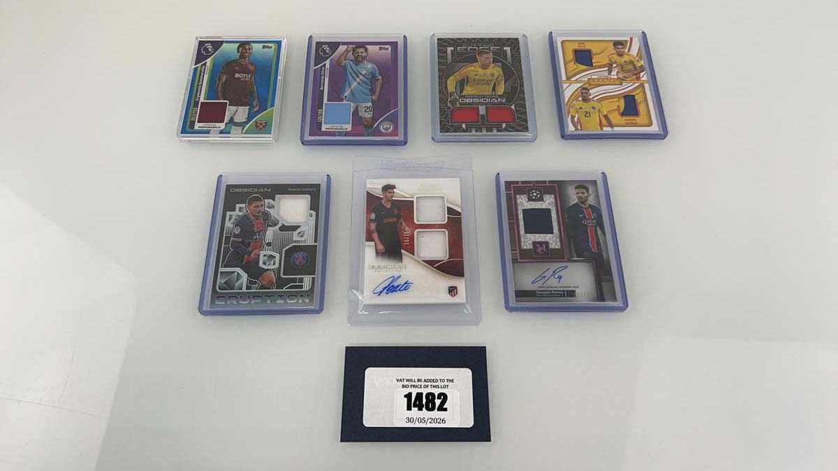 Lot 1482 - 7 Top Loaded 'Patch' Football trading cards...