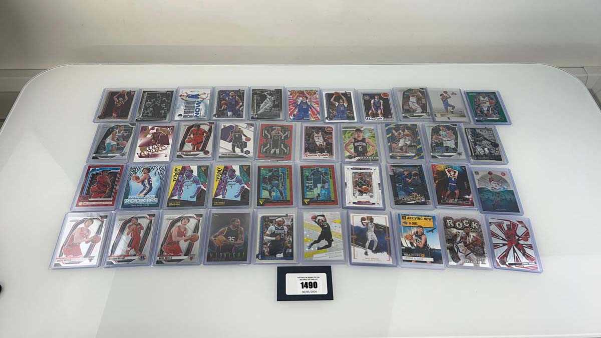 Lot 1490 - Approx. 41 Top Loaded NBA trading cards from...