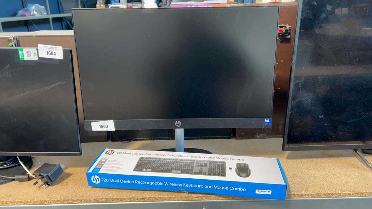 Lot 1196 - HP A10 24" All-in-One Desktop PC CR1234NA,...