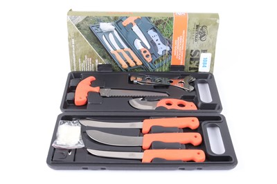 Lot 1084 - Cased Buffalo River knife set