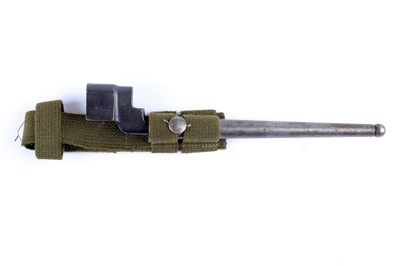 Lot 87 - British No.4 Mk II Spike bayonet, the head...
