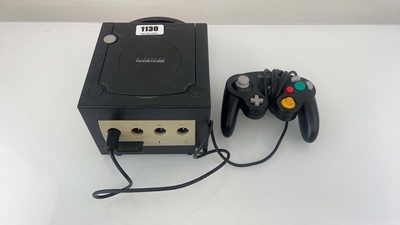 Lot 1130 - Nintendo GameCube console, controller and...