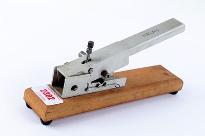 Lot 2382 - Nalan ball swaging press