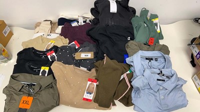 Lot 1920 - Approx. 18 items of branded clothing to...