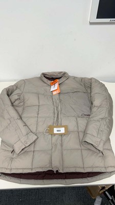 Lot 1955 - (XXL) Berghaus insulated coat.