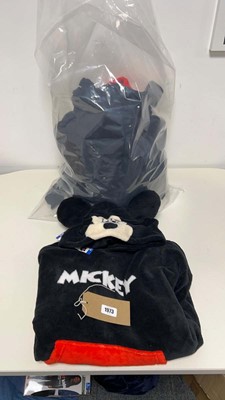 Lot 1973 - Approx. x5 children's Mickey Mouse oversized...