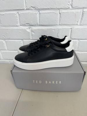 Lot 1734 - Boxed pair of Ted Baker trainers size UK 5