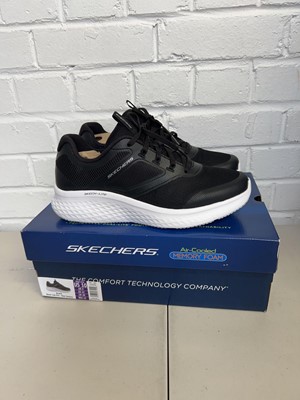 Lot 1736 - Boxed pair of men's Skechers skech-lite pro...