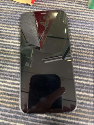 Lot 2091 - iPhone 12 64GB Midnight