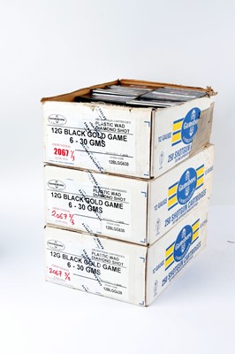 Lot 2067 - (S2) 650 x 12 bore Gamebore Black Gold 30g...