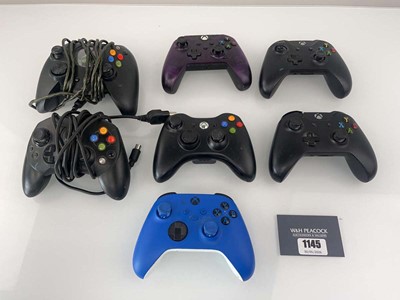 Lot 1145 - Qty of Xbox controllers