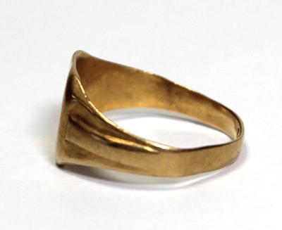 Lot 623 - An 18ct yellow gold signet ring, Birmingham...