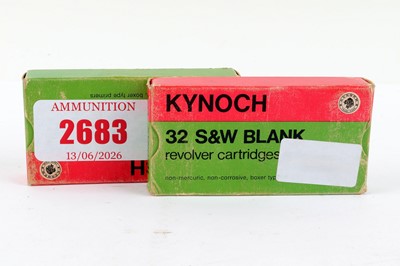 Lot 2683 - 100 x .32 S&W blank revolver cartridges by Kynoch